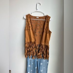 70’s Hippie Tassel Vest // perfect for 70s themed party / dressing up
